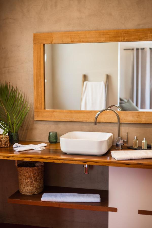 Karibuni Boutique Hotel (Adults Only) Cul de Sac Εξωτερικό φωτογραφία
